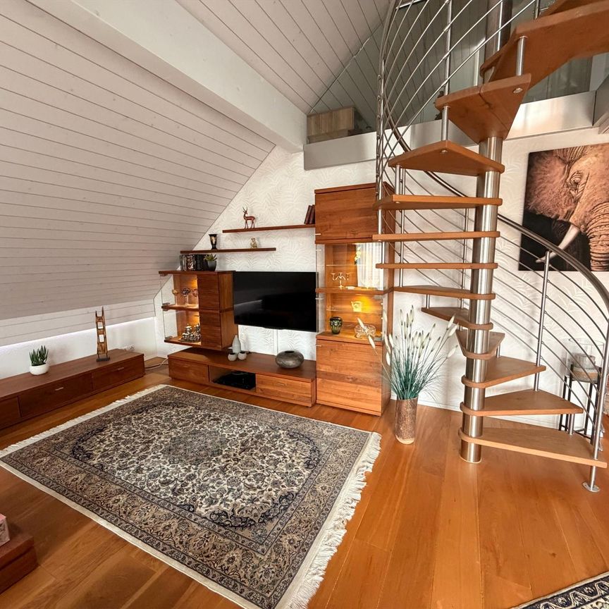 Maisonette-Wohnung mit gehobenem Ausbaustandard an ruhiger Lage - Photo 1