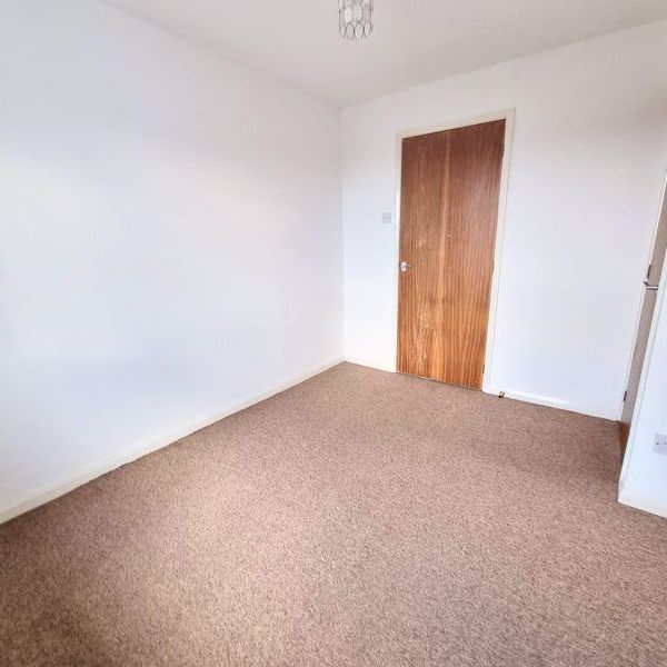 2 bedroom house to rent - Photo 1