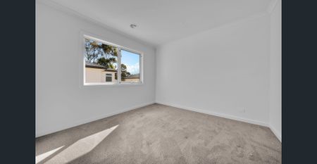 BEAUTIFUL BRAND NEW LIVING - Photo 4