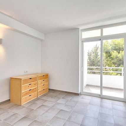 Apartment for LONG TERM LET - located in the village of Portals Nous - Photo 1