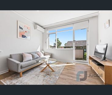 3/46 Disraeli St, Kew, Vic 3101 - Photo 6
