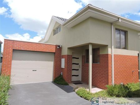 2 / 8 Crimson Drive, Doveton - Photo 4