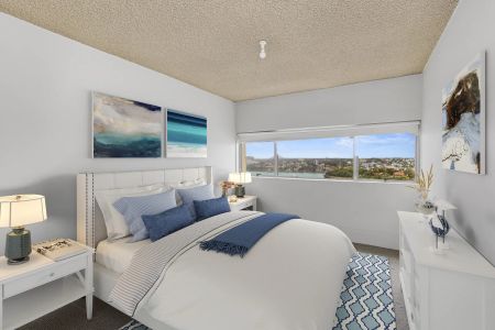 Immaculate Waterfront Two-Bedroom Apartment - Photo 3