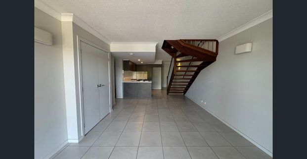 Triple Threat! 3 Bedrooms and 3 Bathrooms! - Photo 1