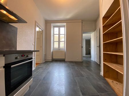 Location Appartement 2 pièces 77m² BESANCON 25000 - Photo 4
