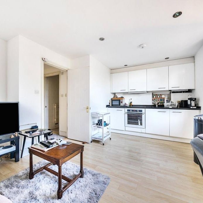 1 bedroom apartment to rent - Photo 1