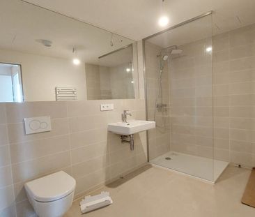 Stylische 1,5-Zi.-Wohnung mit Loggia & Rooftop Pool | TOWER HOMES - Photo 3