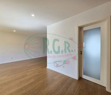 4 room luxury Semidetached House for rent in Gondomar, Distrito do ... - Photo 1