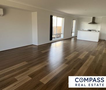 4 Bedroom, 2 bathroom Home In Ravenswood - Photo 1