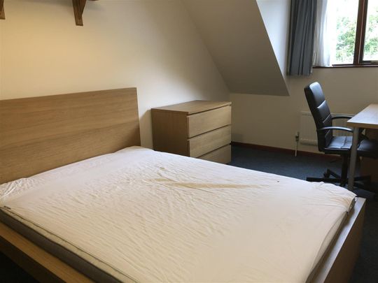 House - Detached For Rent St Michaels Avenue, Pontypridd - Photo 1