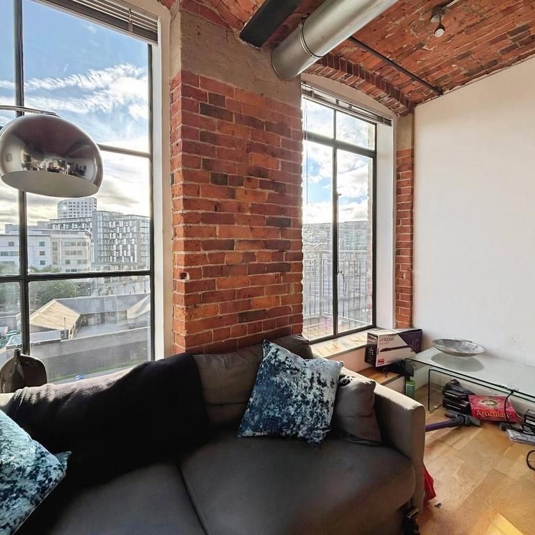 1 bedroom flat to rent - Photo 1