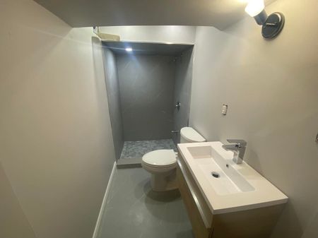 For Lease - 76 Guelph Street Unit# Unit C, Halton Hills, Ontario - Photo 5