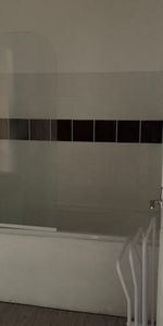 Location Appartement 1 pièce 31m² LILLE 59000 - Photo 3