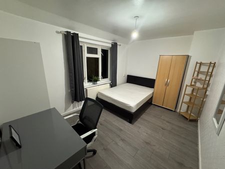 Room in a Shared Flat, Stillingfleet Road, SW13 - Photo 4