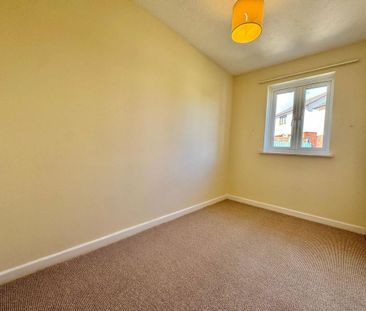 3 bedroom detached house to rent - Photo 2