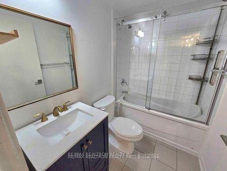 For Lease - 812 Lansdowne Avenue Unit# 520, Toronto, Ontario - Photo 4