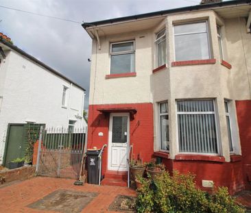 2 Bedroom House - Semi-Detached - Photo 4