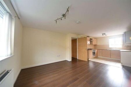 Conifer Close, Mildenhall, Bury St. Edmunds, Suffolk, IP28 - Photo 5