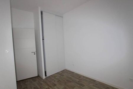 Appartement 4 pièces - - Photo 4