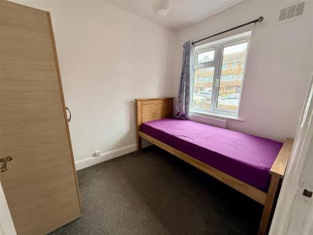 2 bedroom maisonette to rent - Photo 3