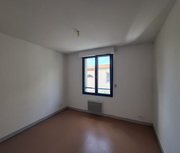 Location Appartement 3 pièces 62m² MACHECOUL ST MEME 44270 - Photo 3
