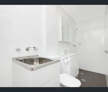 Beachside Living, Footsteps to Dee Why Beach - Photo 4