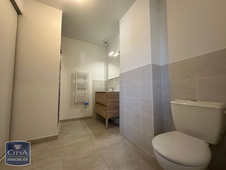 Location Appartement 2 pièces 43m² CAUMONT SUR DURANCE 84510 - Photo 3