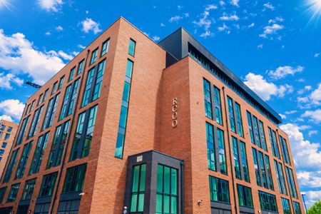 3 bed Apartment 44 Ecco - Photo 5