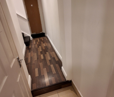 1 bedroom in a house share to rent - Photo 6