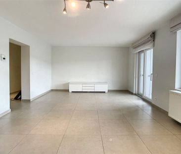 Appartement met 2 slaapkamers en garagebox - Photo 3