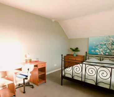 3 Bed 1 Bath - Photo 4