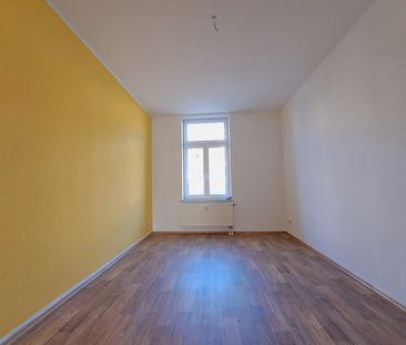 ++ Charmante Altbauwohnung mit Balkon und Stellplatz ++ - Photo 6