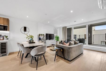 3 bedroom apartment to rent - Photo 4