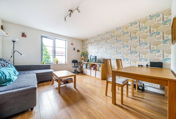 Courthouse Place, Upper Bristol Road, Bath, BA1 - Photo 1