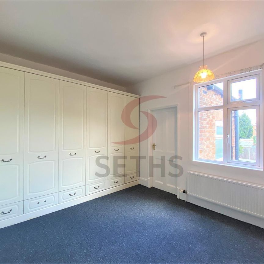 Vicarage Lane, LE5, Leicester - Photo 1