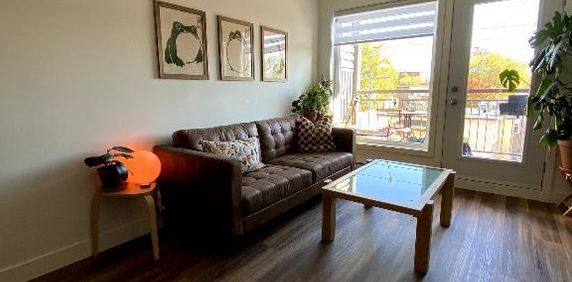 3 1/2 TOUT INCLUS - SEMI MEUBLÉ - DISPO MAINTENANT - Photo 2