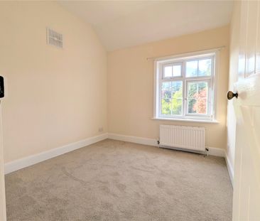 4 Hill View - Photo 2