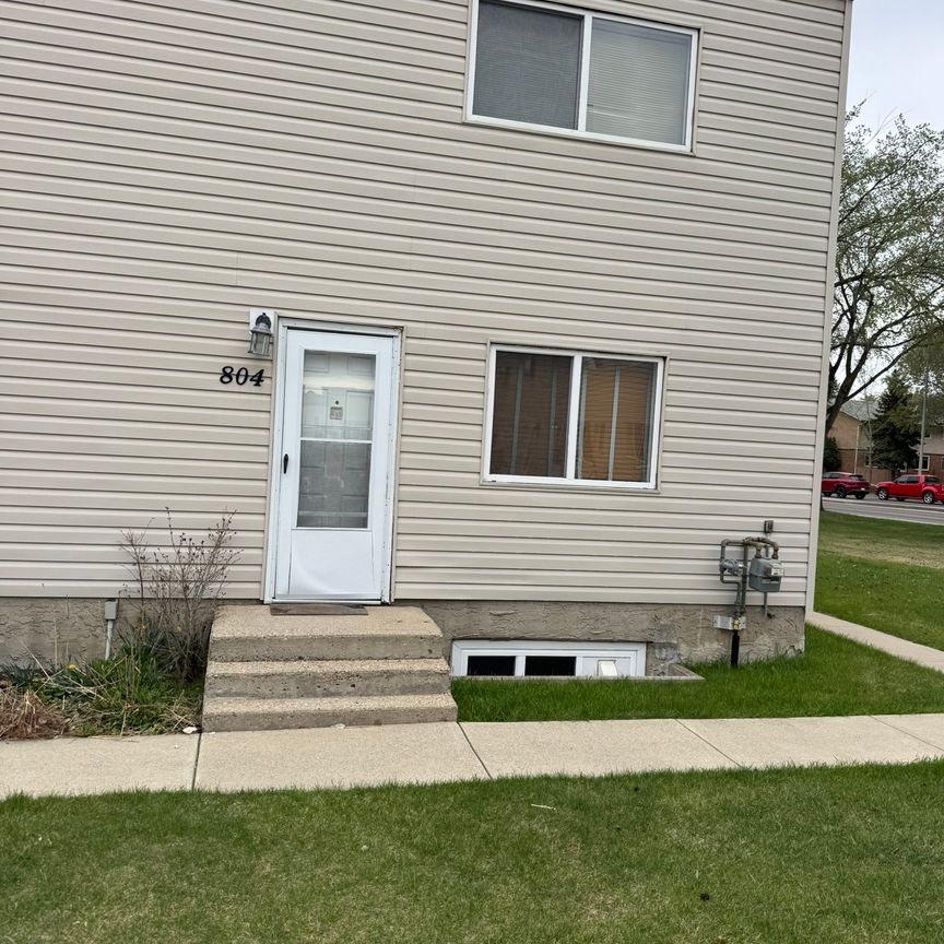 Brookview Estates – 2 bedroom townhouse - Photo 1
