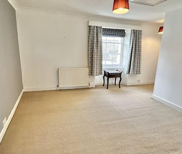 2 bedroom townhouse to rent - Photo 4