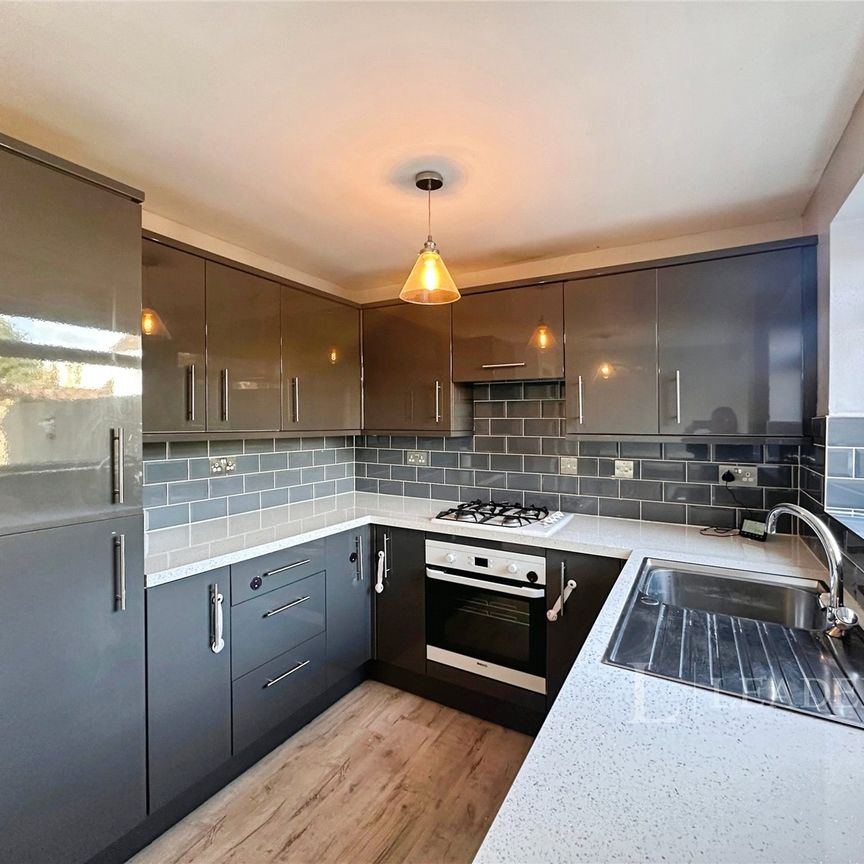 2 bedroom house to rent The Fairway, Kings Norton, B38 - Photo 1