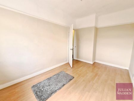 2 bedroom semi-detached house to rent - Photo 4
