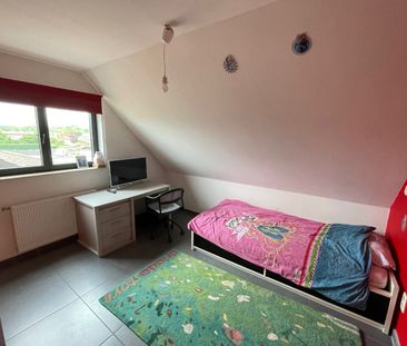 Lichtrijk en ruim duplexappartement met 3 slaapkamers - Foto 6