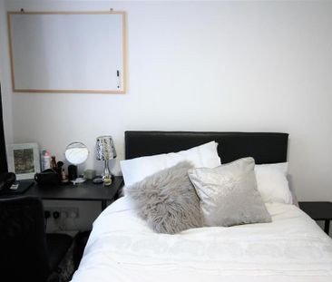 6 bedroom private hall to rent - Photo 6