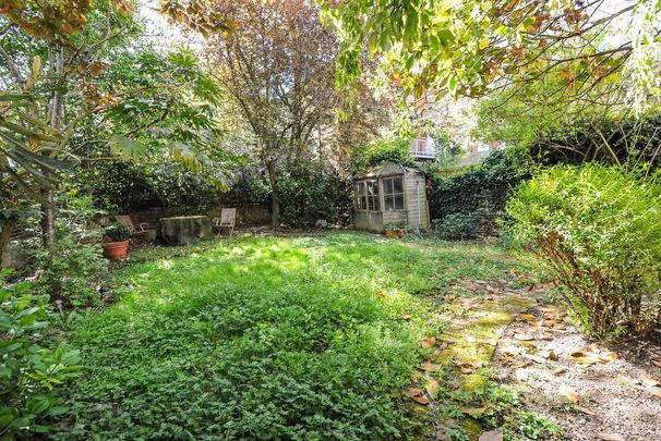 Buckland Crescent, Belsize Park NW3 - Photo 1