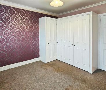 3 bedroom terraced house to rent - Photo 6