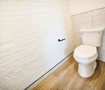 For Lease - 857 Dundas Street Unit# Unit 4, London East, Ontario - Photo 4