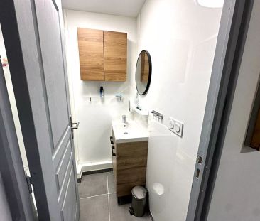Appartement Paris 1 pièce 31 m2 avec espace nuit - Photo 6