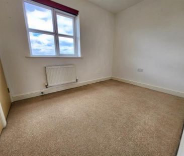 3 Bedroom Semi Detached To Let - Photo 2