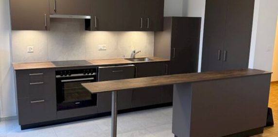 Appartement de 2 pièces au dernier étage - Photo 2