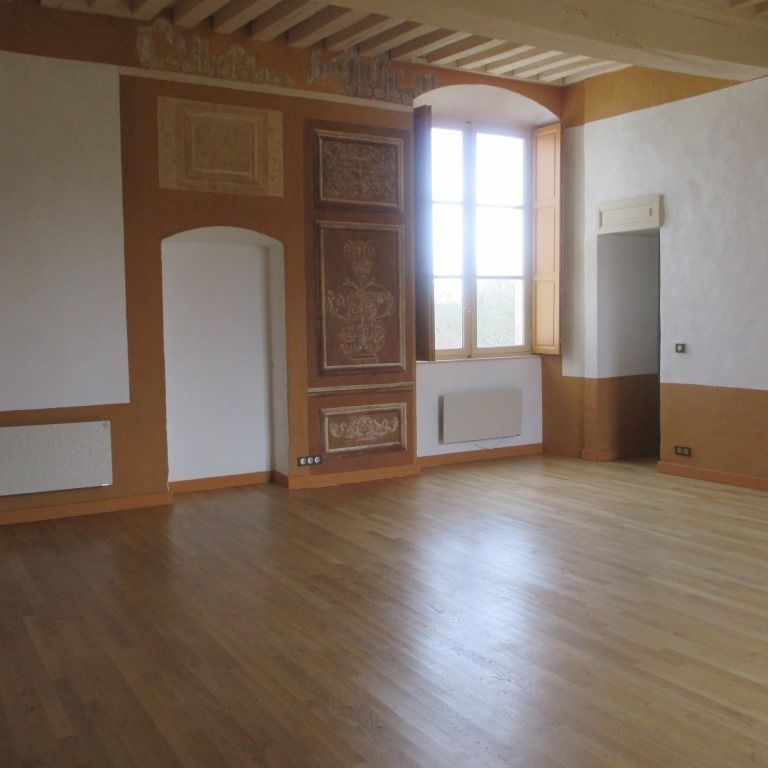 Location Appartement 3 pièces 133m² CARQUEFOU 44470 - Photo 1